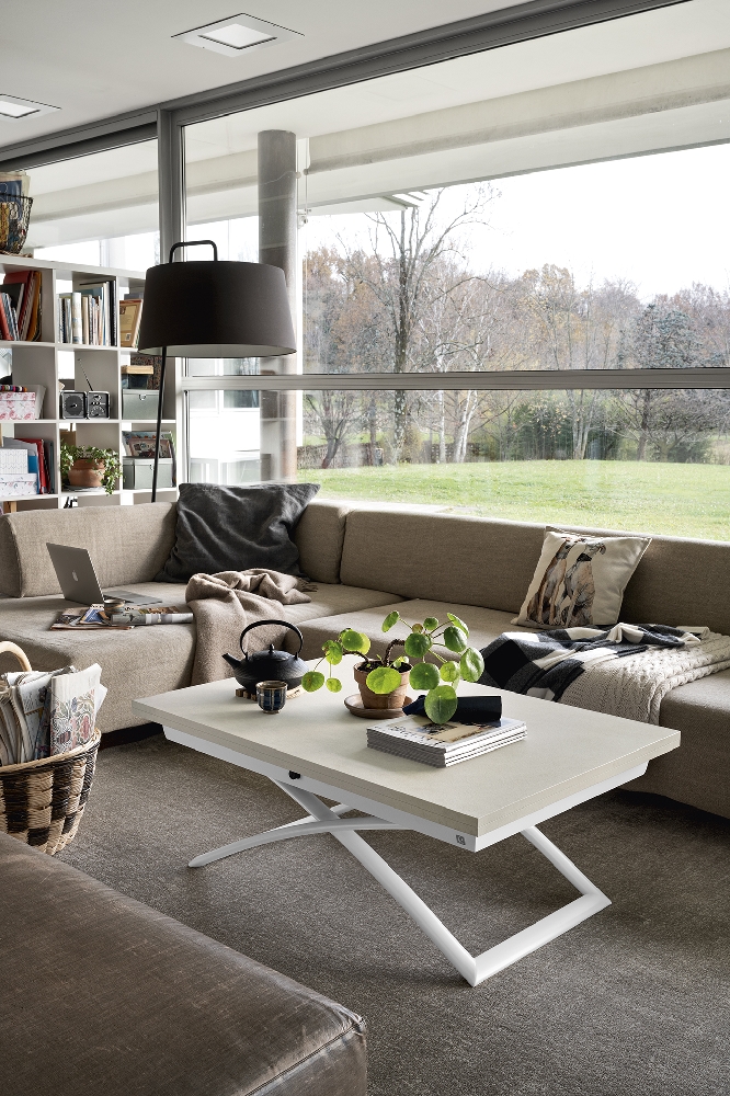 Μηχανισμός ανύψωσης και επέκτασης πολυμορφικού τραπεζιού Calligaris στην Αθήνα από το Adamopoulos Casa Ideale